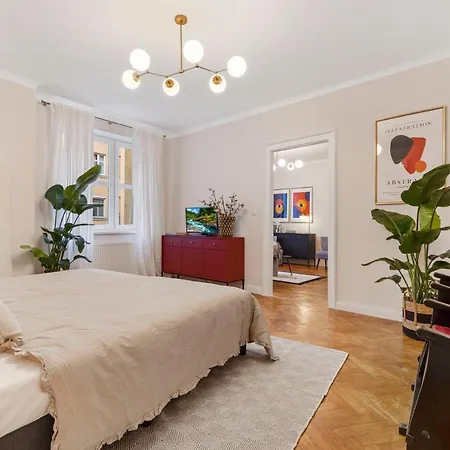 Lam Modern Art - Ac - Free Parking *