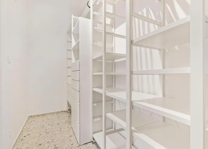 Lam Modern Art - Ac - Free Parking Апартаменты